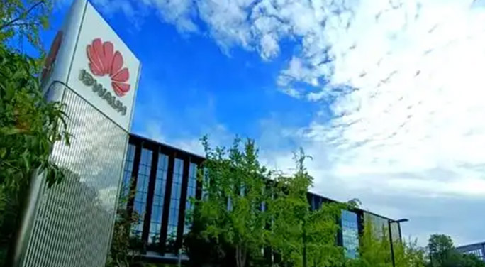 華為：二合一筆記本轉(zhuǎn)軸，挑戰(zhàn)不可能，完成30萬訂單